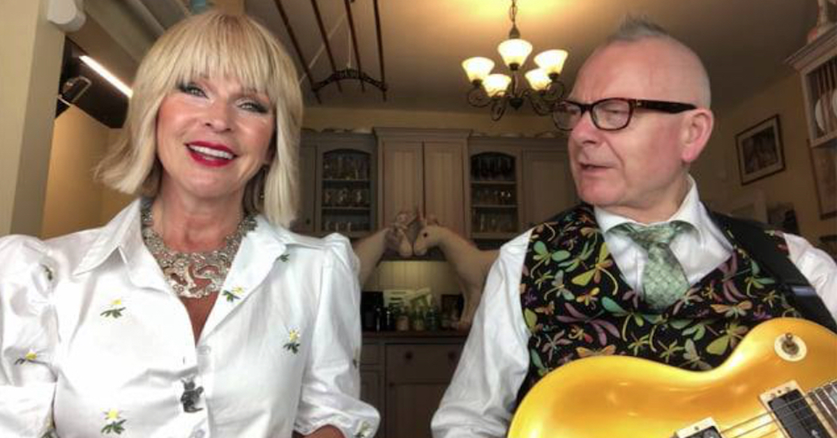 Happy Birthday, Robert Fripp! - Best Classic Bands Development