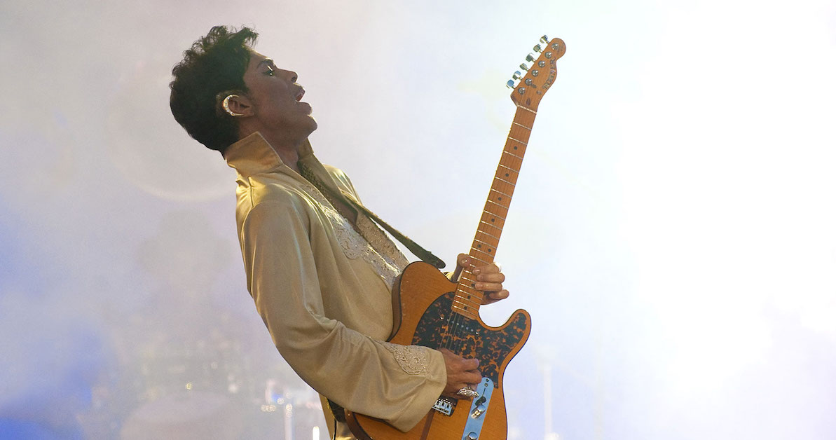 Prince 'Live on the Big Screen' Concert Set - Best Classic Bands ...